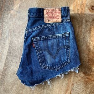 Levi Strauss 501 original denim cutoff Jean shorts